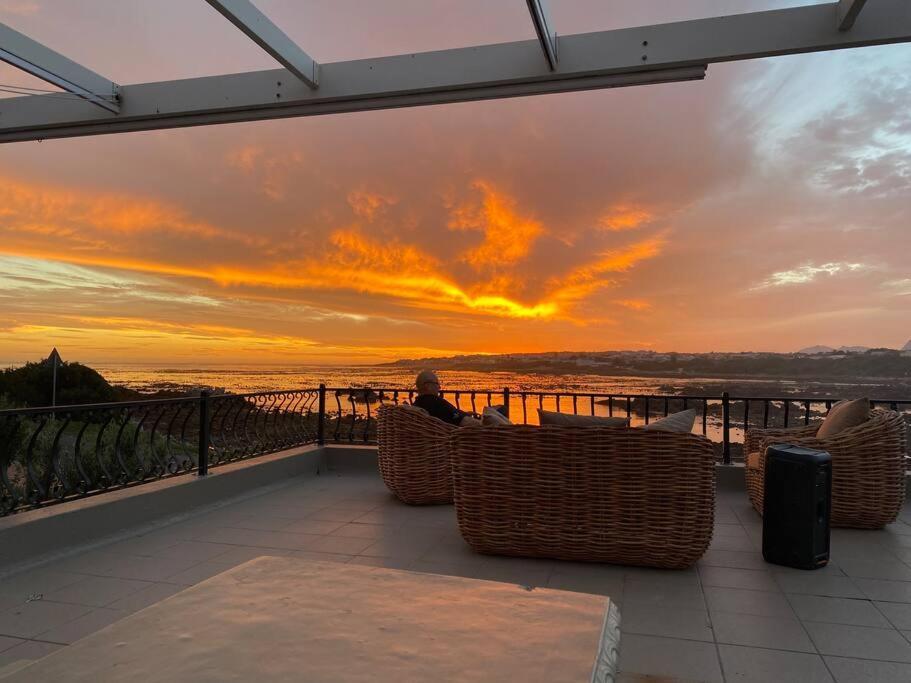 Holiday home Onrus Sunset House *